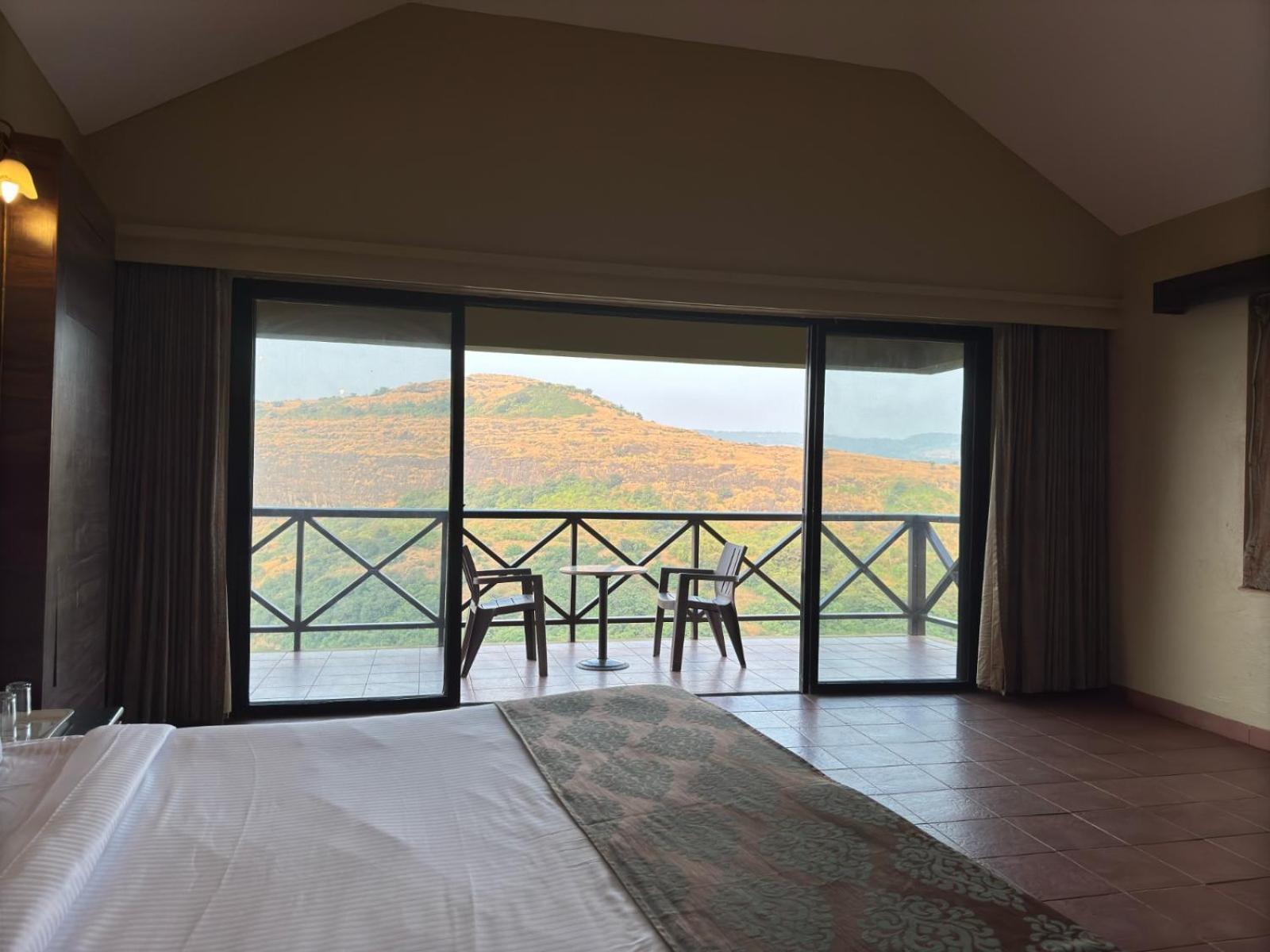 Upper Deck Resort - Stay And Relax At The Highest Peak Lonavala Eksteriør bilde