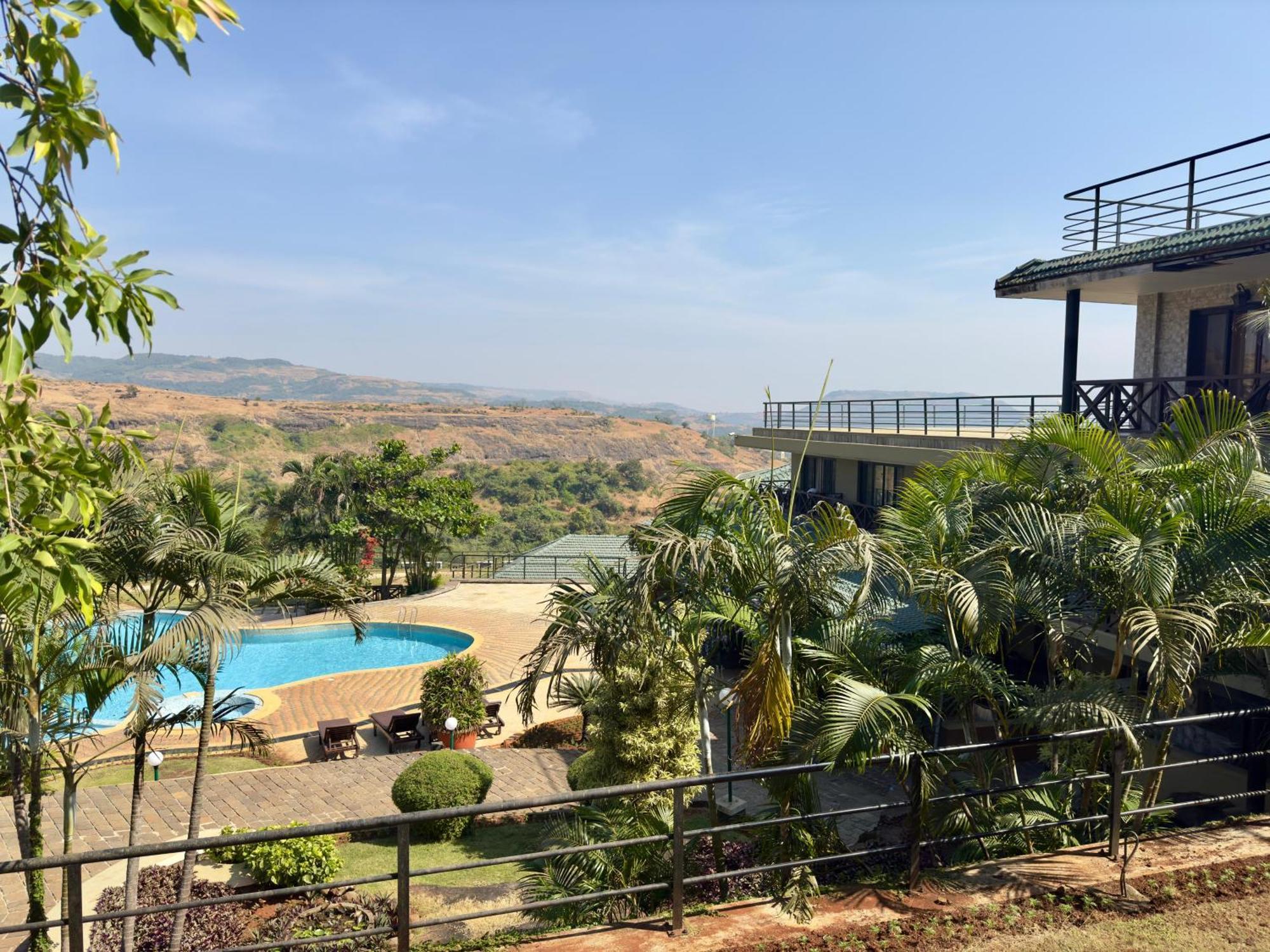 Upper Deck Resort - Stay And Relax At The Highest Peak Lonavala Eksteriør bilde