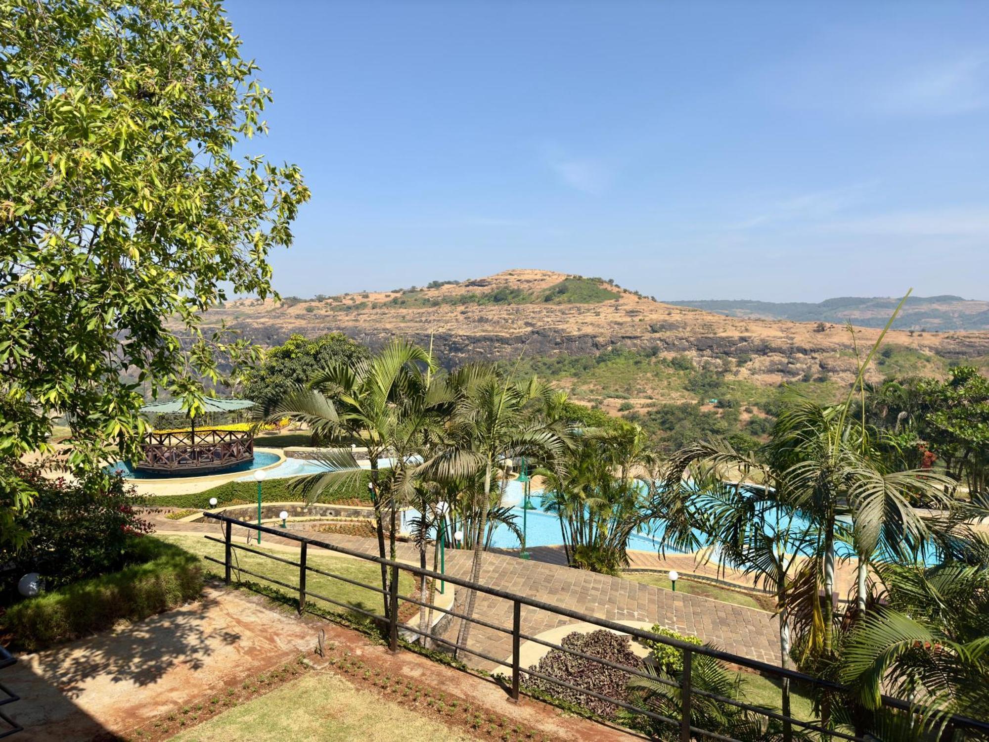 Upper Deck Resort - Stay And Relax At The Highest Peak Lonavala Eksteriør bilde