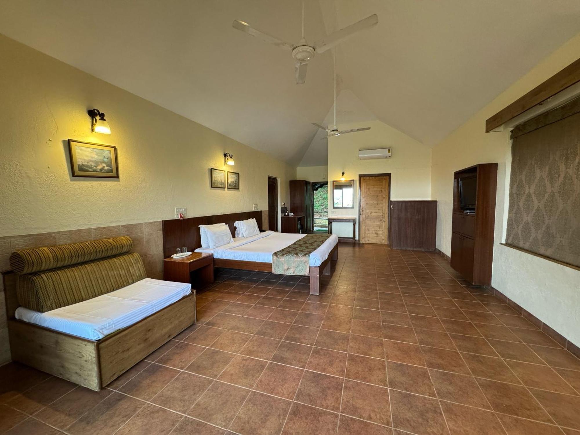Upper Deck Resort - Stay And Relax At The Highest Peak Lonavala Eksteriør bilde