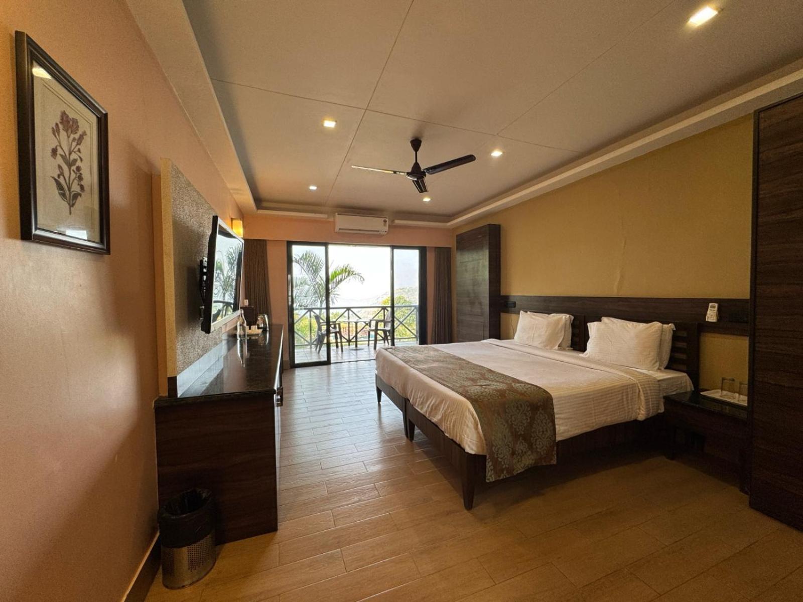 Upper Deck Resort - Stay And Relax At The Highest Peak Lonavala Eksteriør bilde