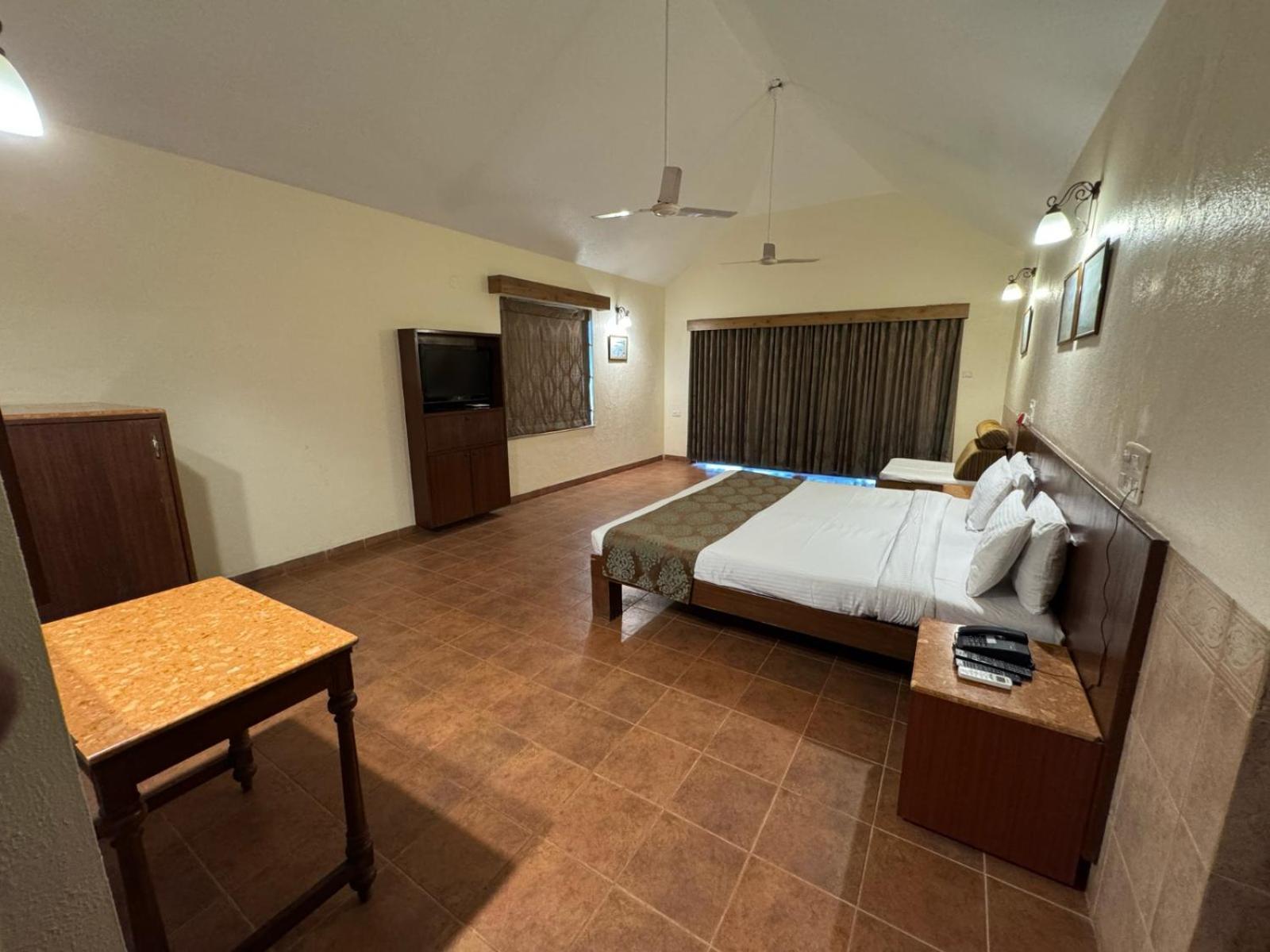 Upper Deck Resort - Stay And Relax At The Highest Peak Lonavala Eksteriør bilde
