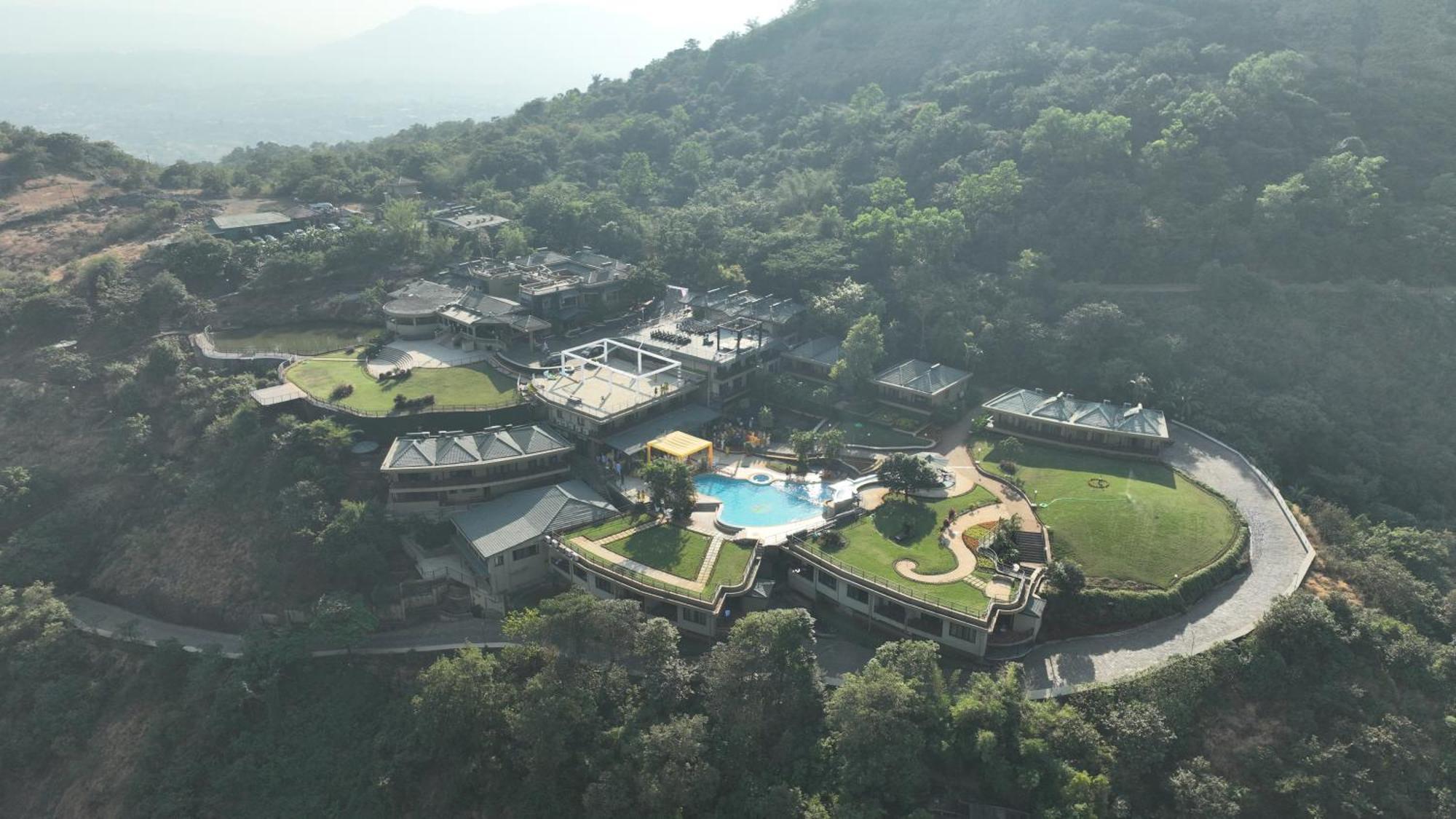 Upper Deck Resort - Stay And Relax At The Highest Peak Lonavala Eksteriør bilde